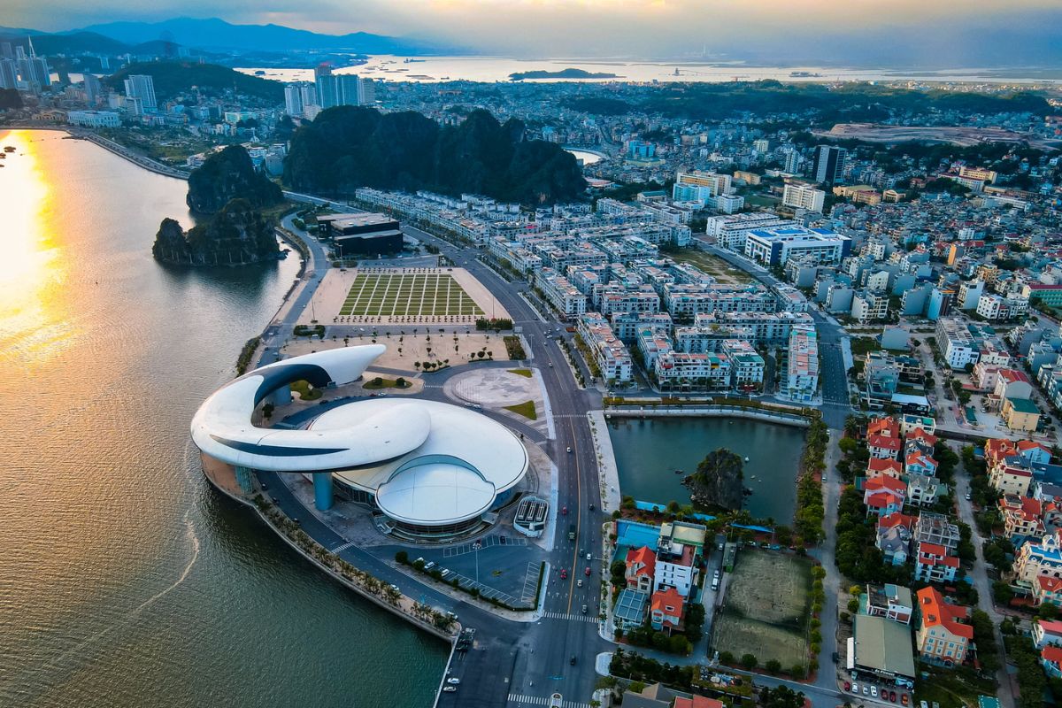 Cung Triển Lãm Quảng Ninh 4 cung trien lam quang ninh 4 KANSAI PAINT