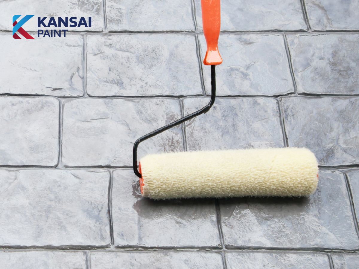 Sơn chống thấm ngoài trời có cần sơn lót không?