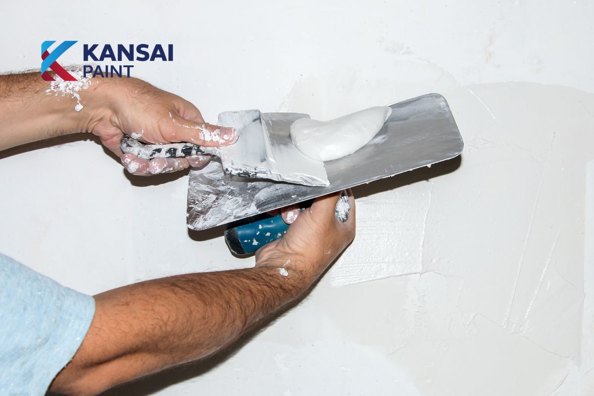 Cách bả matit tường nhà cũ