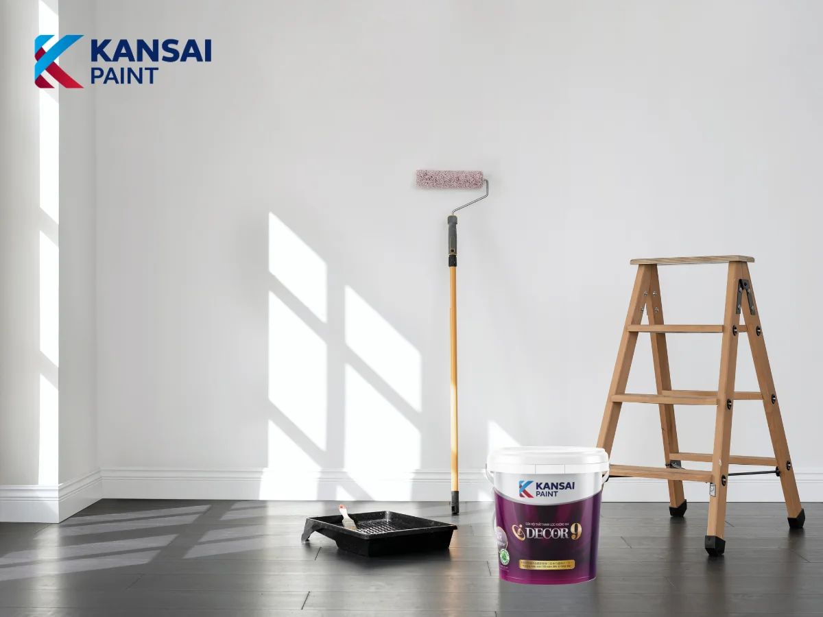 Trời Mưa Có Sơn Trong Nhà Được Không