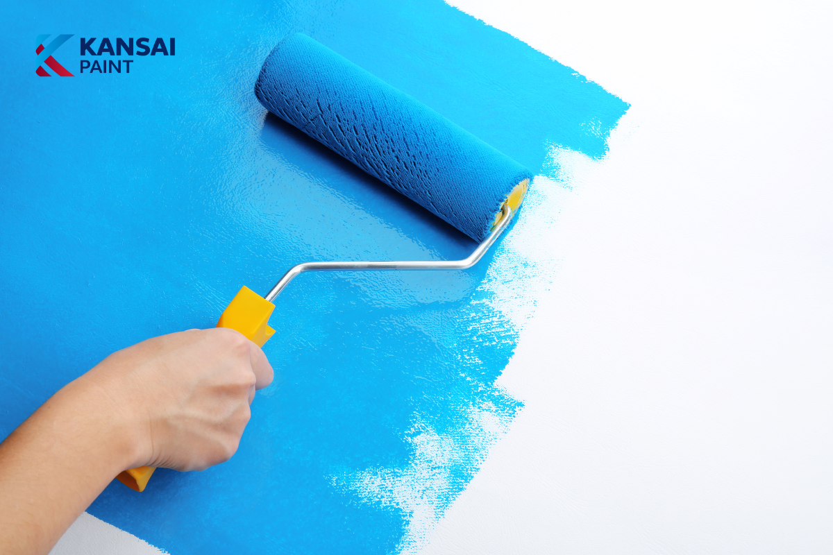 Tường chưa khô có sơn được không