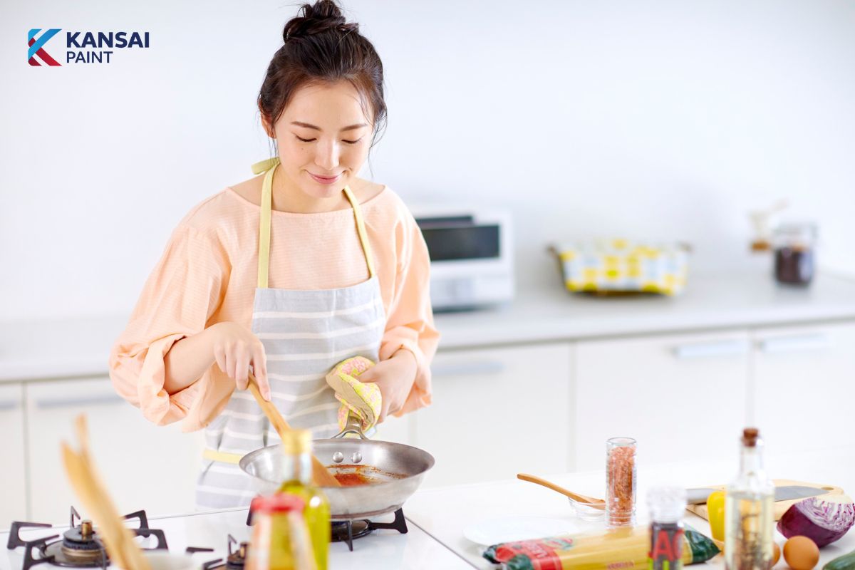 Sơn Nước Lau Chùi Được